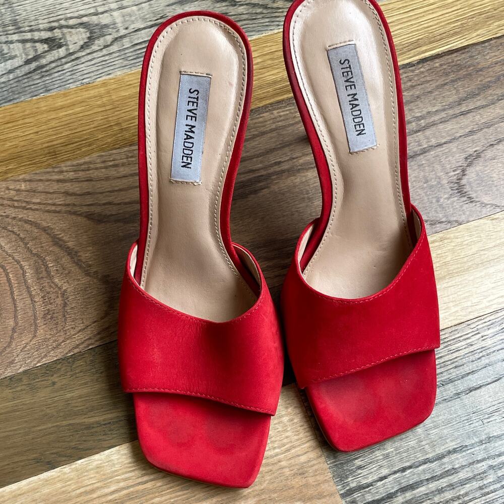 Steve Madden Women's 8.5 Red Square Toe Stiletto Heel Mule Sandals